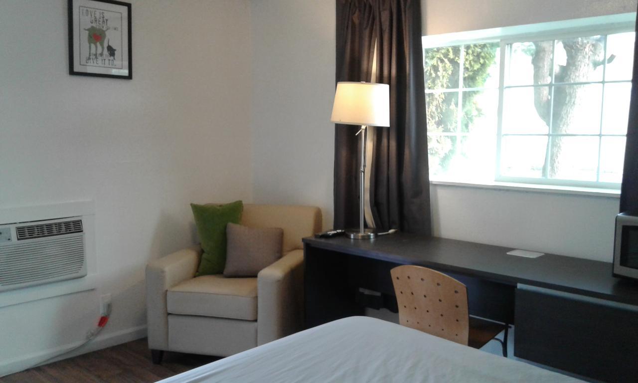 The Reno 8 Motel Екстер'єр фото