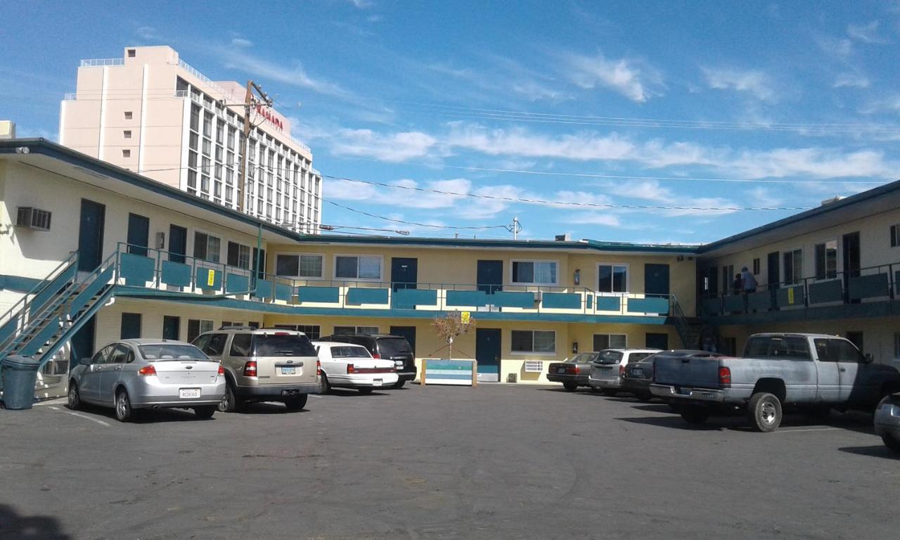 The Reno 8 Motel Екстер'єр фото